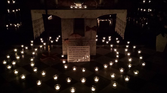 Nacht der 1000 Lichter - Pfarrkirche Wiesing