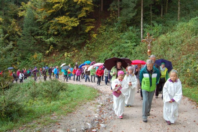 tourismuswallfahrt_2015_stgeorgenberg_web.jpg
