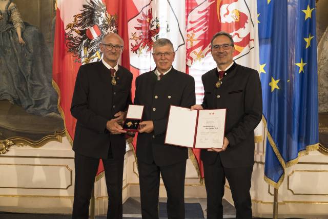 2024-08-18 | Verleihung des Verdienstkreuzes des Landes Tirol an Pfarrökonom Alois Thurner