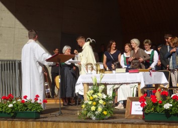 Feierliches Willkommen