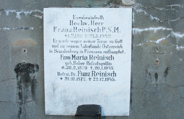 gedenktafel_reinisch.jpg