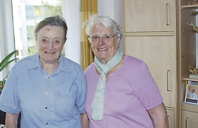 Auf dem Bild sind Sr. Margaritha und Sr. Marianne 