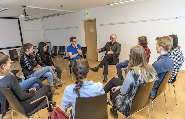 350 Ehrengäste beim TheoTag in Innsbruck