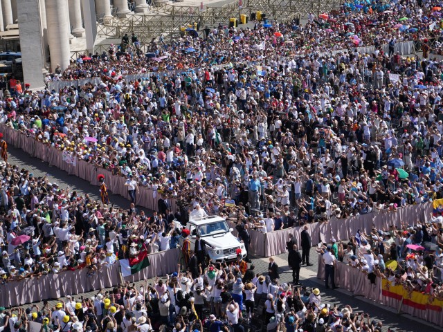 Ansturm auf päpstliche Segensurkunden seit Amtsbeginn