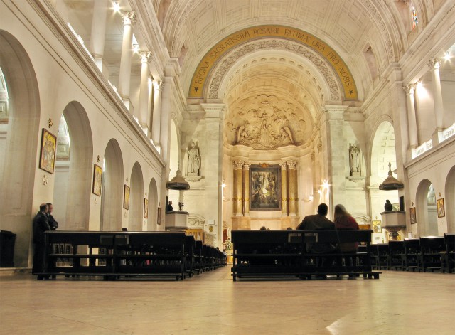 Fatima-Feier in der Basilika Wilten mit Erzbischof Kothgasser