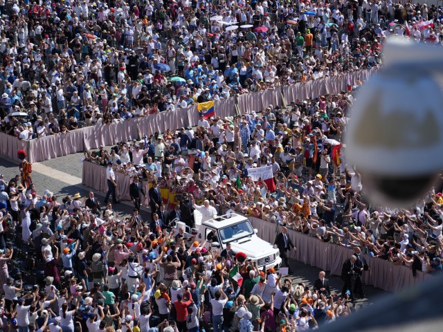 Papst: Die Welt braucht die Ehe als Zeichen der Liebe