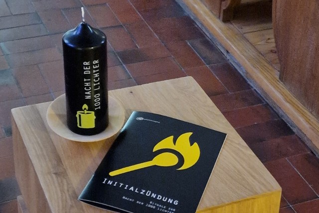 Behelf des Monats: Nacht der 1000 Lichter Kerze