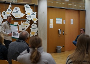 Beim Workshop "Das Globale im Regionalen" (Foto: Selin Wratschko)