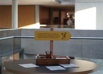 DIY-Station der Ausstellung "Ötztal Weltweit" (Foto: Selin Wratschko)