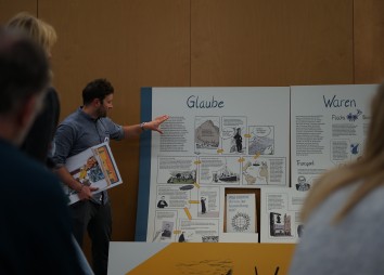 Nicolas Bleck (Welthaus Innsbruck) beim Workshop "Das Globale im Regionalen" (Foto: Selin Wratschko)