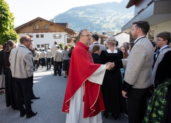 (c)ungerank Com 0K8A2360