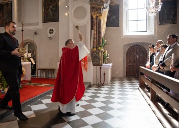 (c)ungerank Com 0K8A3506