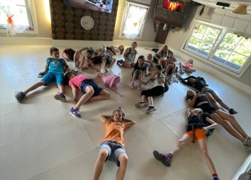 Haus Steht Kopf Gruppe